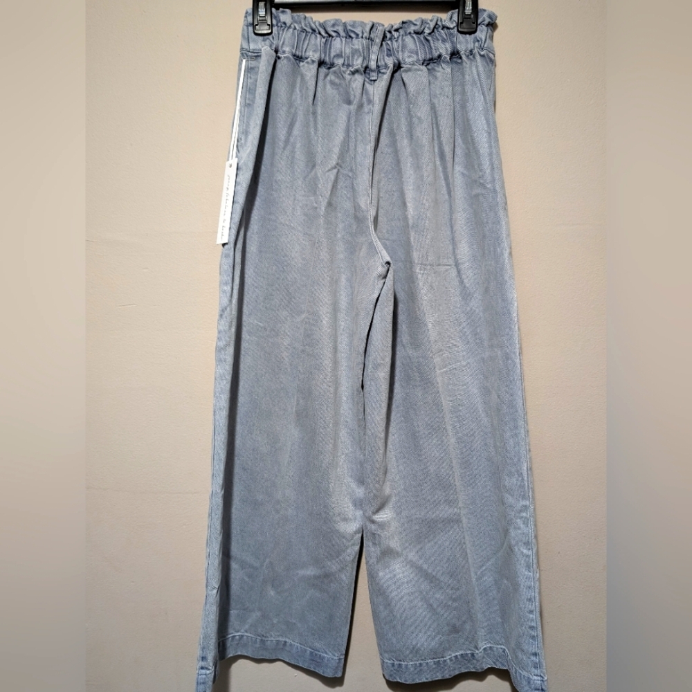 YFB  🆕 3/4  wide legged culottes - Picture 4 of 8